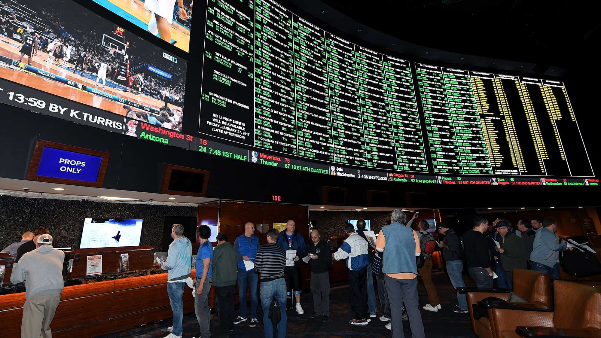 Nevada Super Bowl Betting Handle Down From Last Year’s Record
