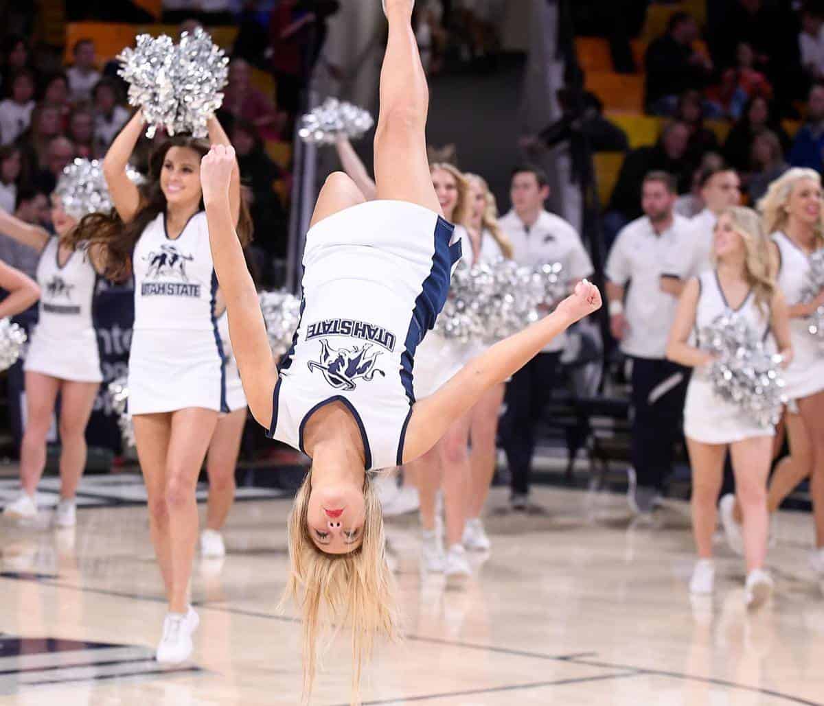 NCAA Basketball Betting: Washington Huskies vs. Utah State Aggies