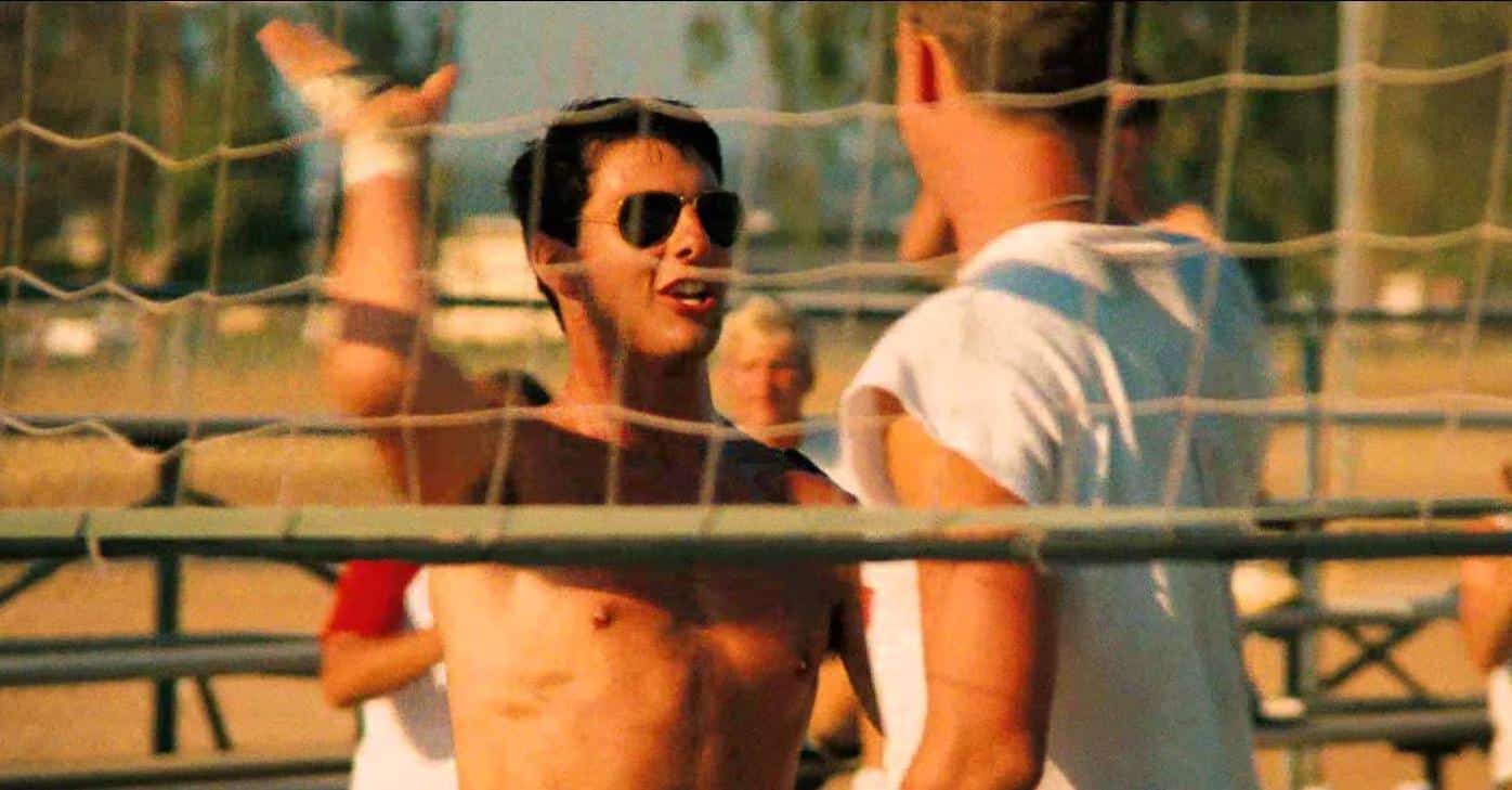 Justin Bieber vs. Tom Cruise: What Would Happen If They *Did* Fight?