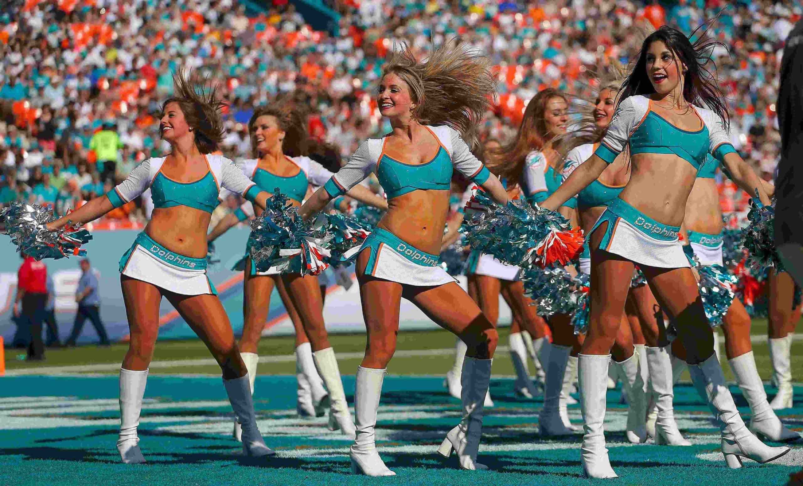 NFL Football Betting: New England Patriots at Miami Dolphins