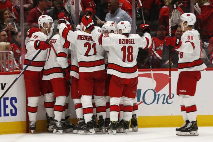NHL Hockey Betting: Carolina Hurricanes at Florida Panthers