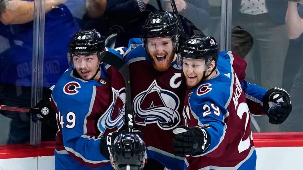 Colorado Avalanche at Winnipeg Jets