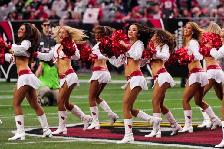 Seahawks Continue Surge Toward NFC West Title Hosting Cardinals