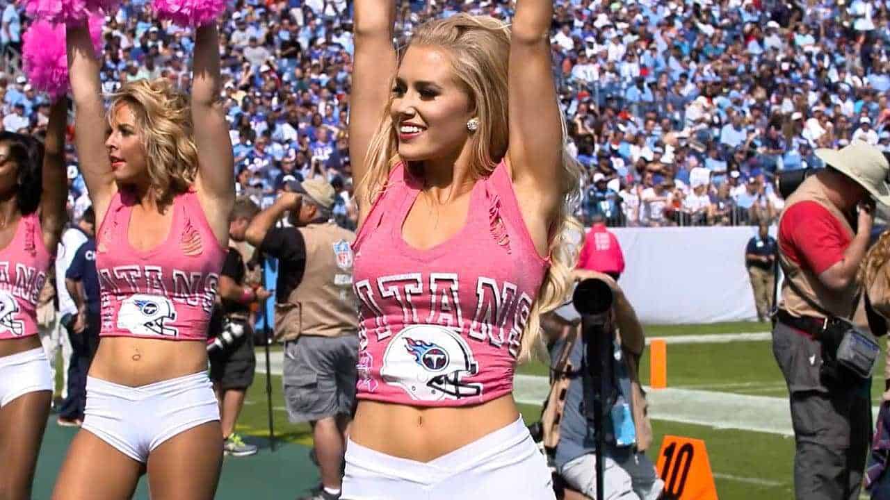 Tennessee Titans Continue Playoff Push Against Texans