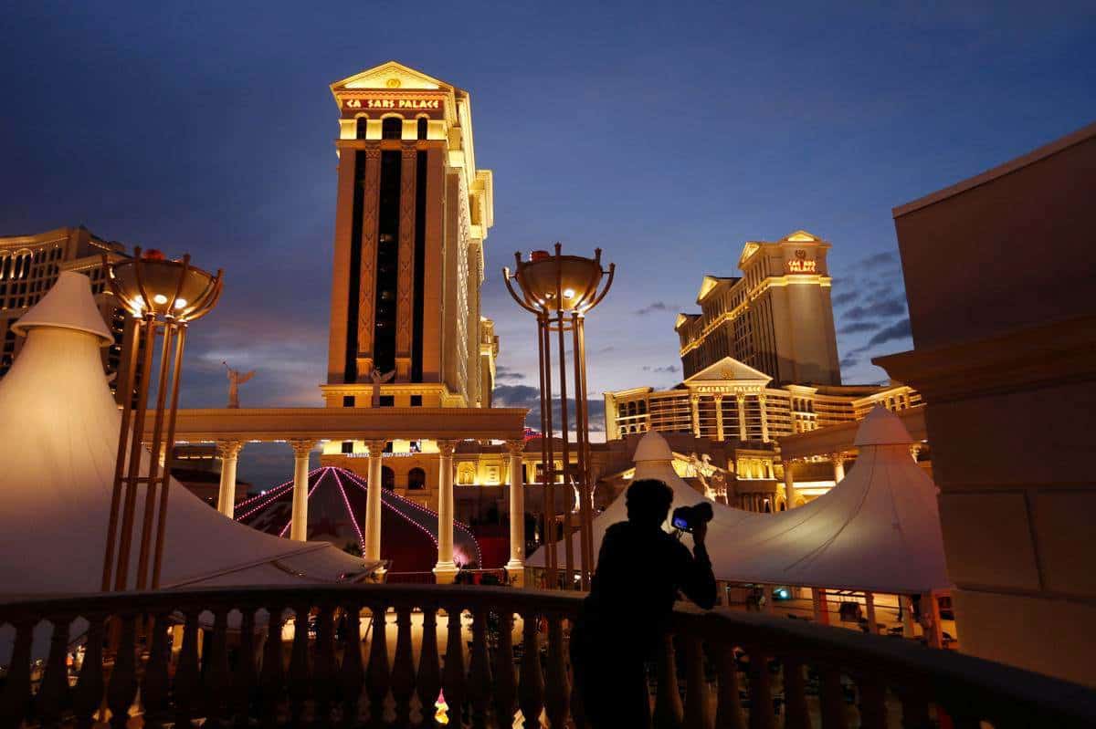 Caesars Entertainment Requiring All Southern Nevada Employees To Be Tested For COVID-19