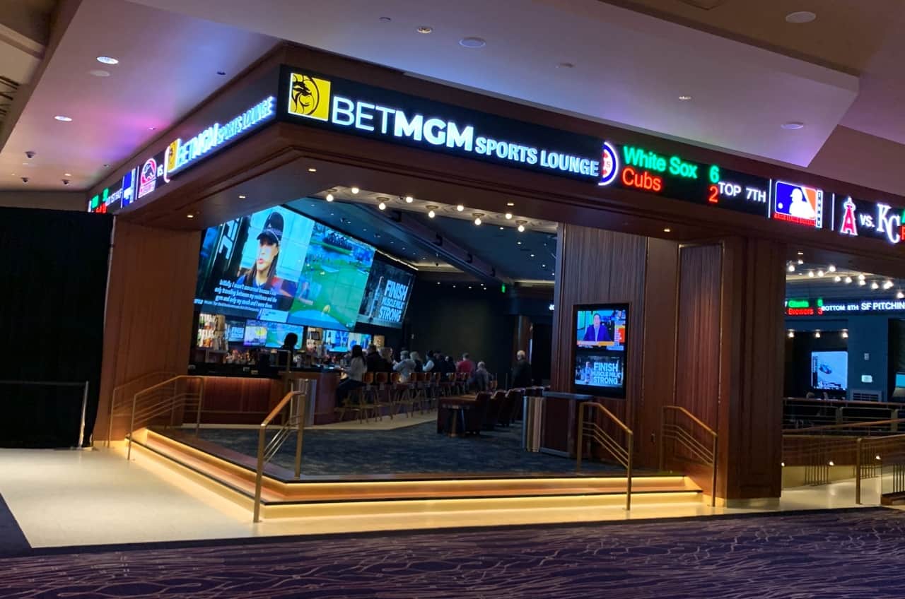 NASCAR To Partner With BetMGM For In-Race Betting