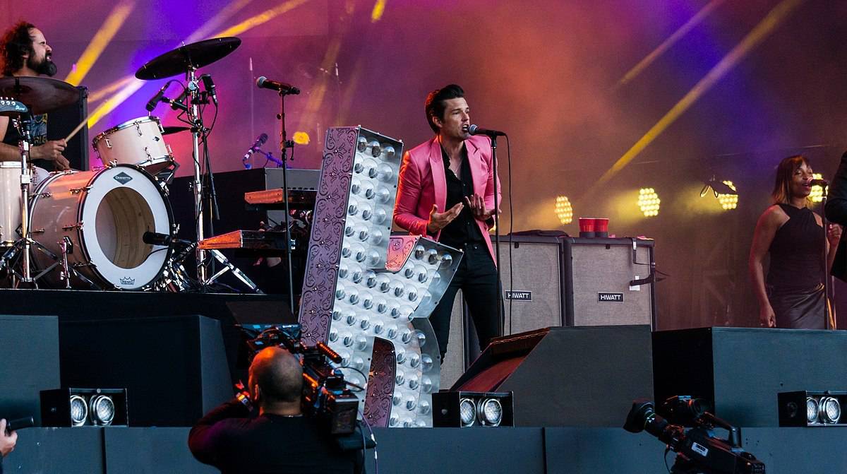 The Killers To Play On Caesars Palace Rooftop During MNF Halftime