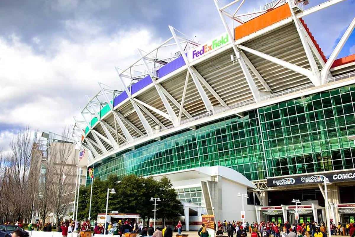 Washington NFL Team Might Retain Temporary Nickname In 2021