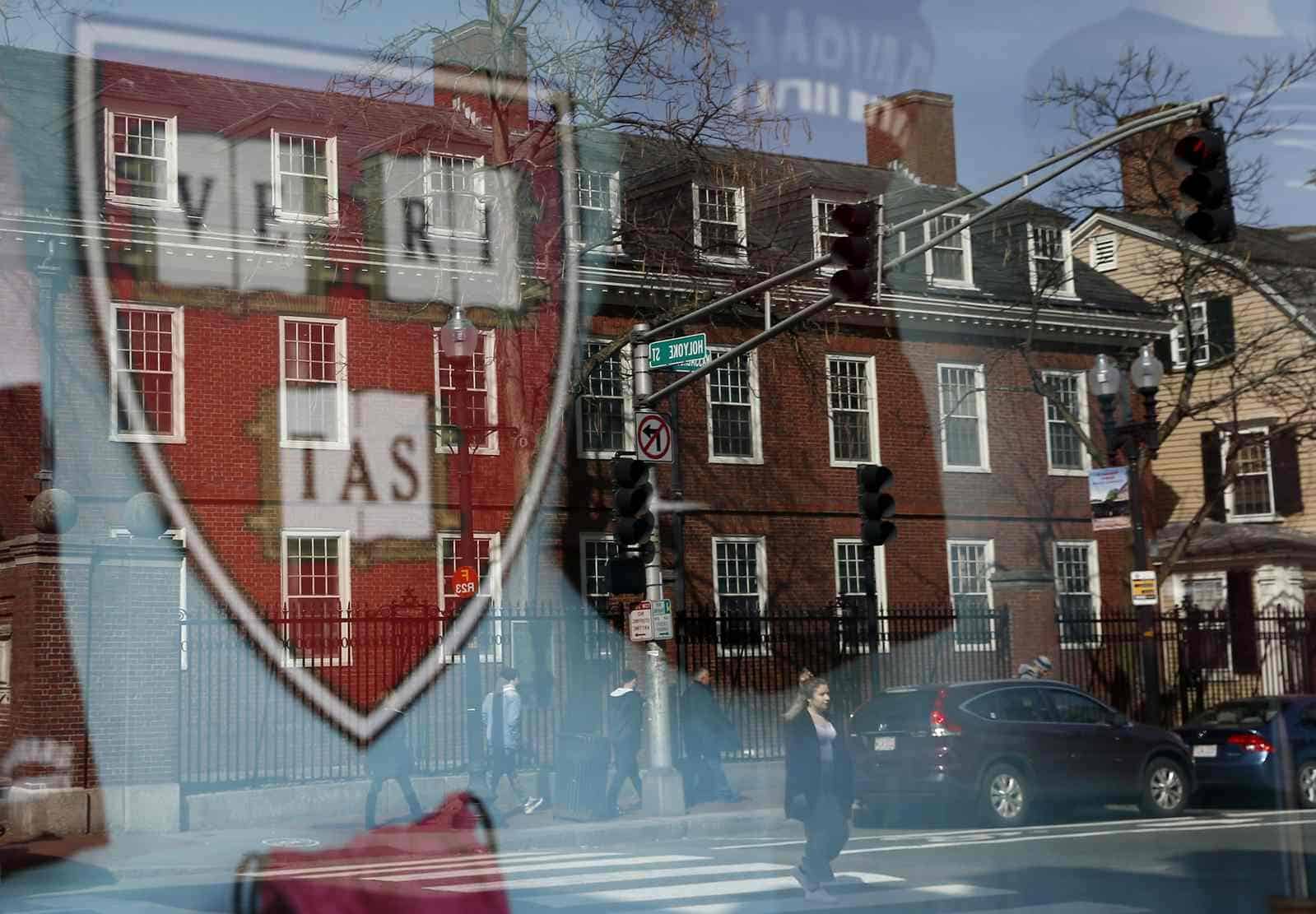 Ivy League Cancels Winter Sports Due To COVID-19 Resurgence