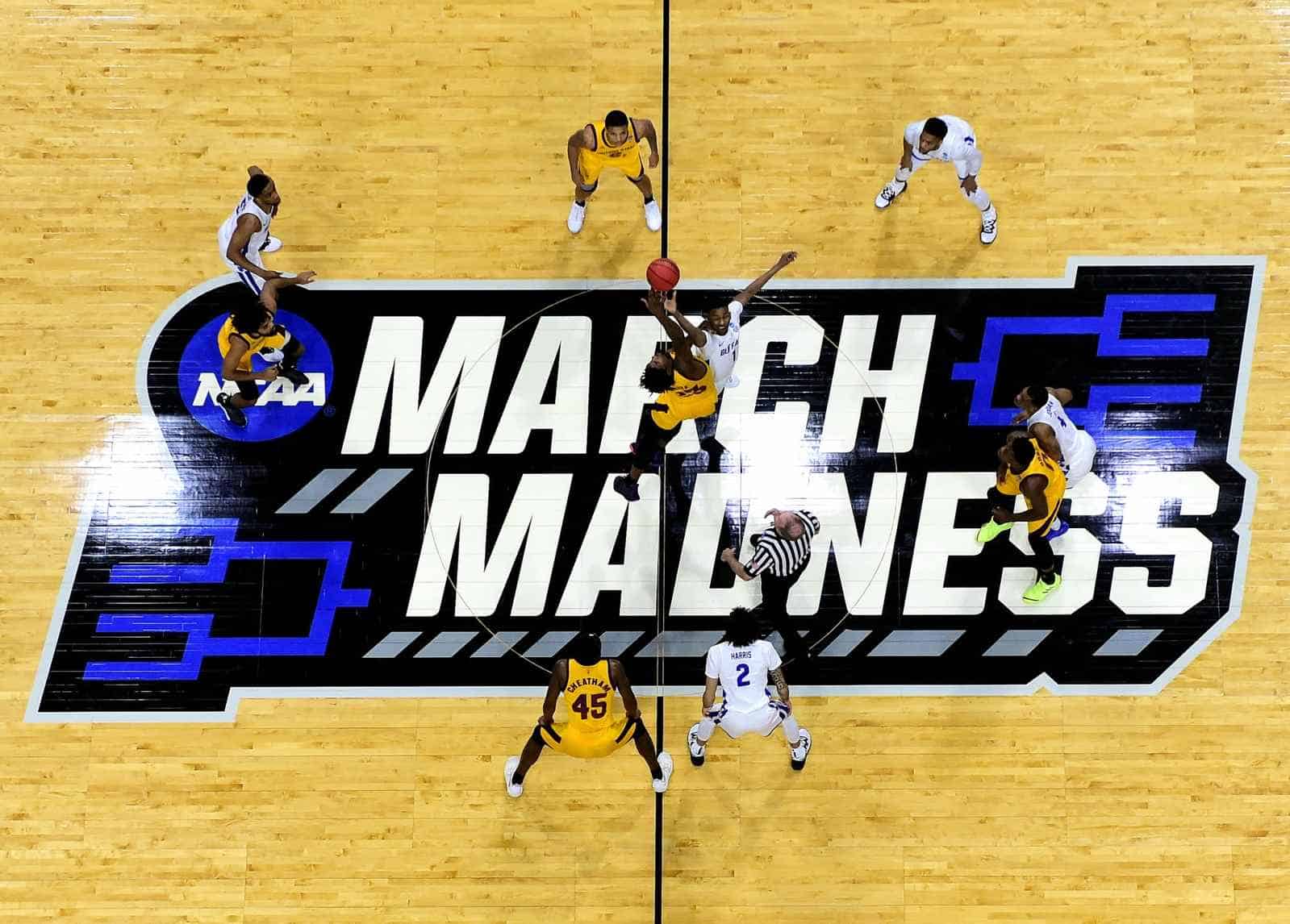 NCAA Hoops Tournament Headed For Indy Bubble