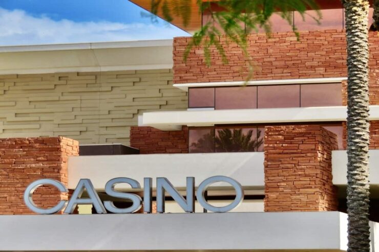 More Las Vegas Casinos Approved To Go To 100% Capacity