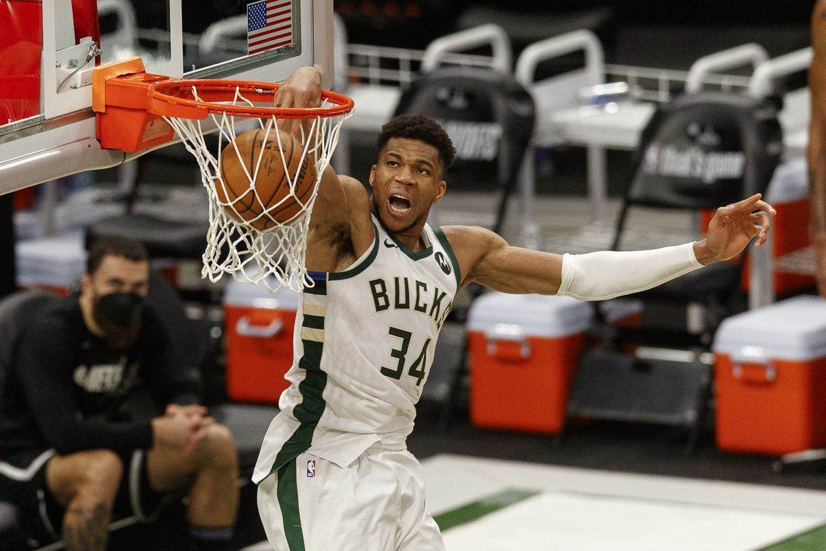 Milwaukee Bucks Are Sizable Favorites Over The Upstart Atlanta Hawks In Eastern Conference Finals