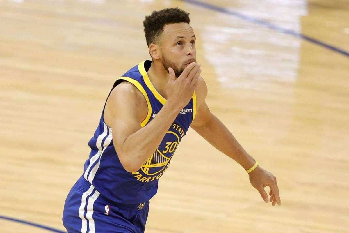 Golden State Warriors Ink Stephen Curry To $215 Million USD, Four Year Contract Extension