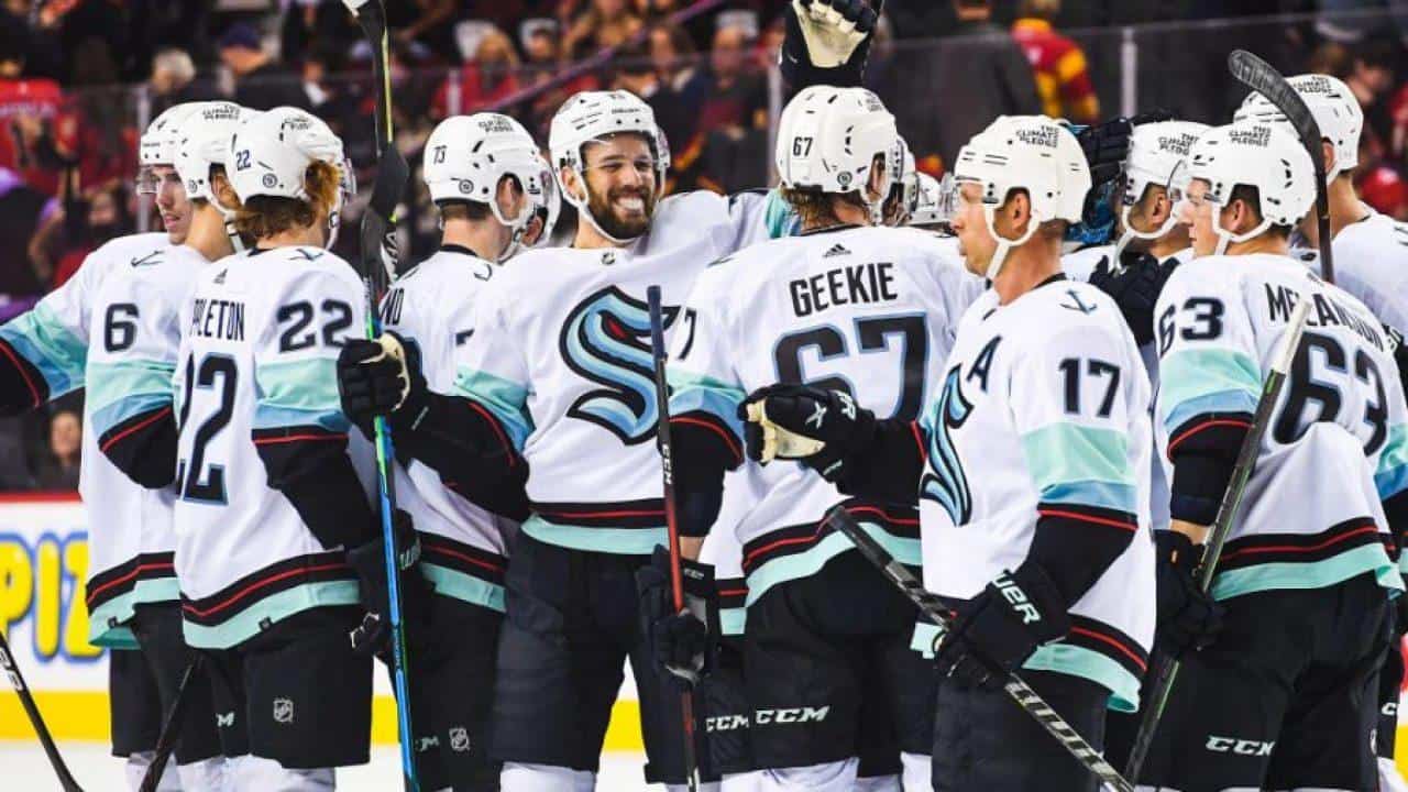 Sportsbooks Face Heavy NHL Futures Liability On Expansion Seattle Kraken As Bettors Hope ‘Lightning Strikes Twice’