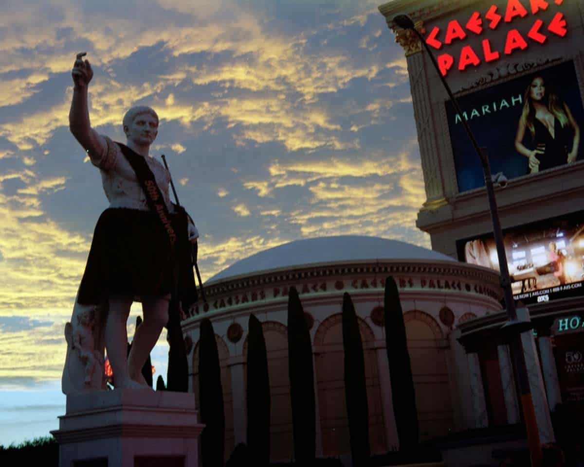 Caesars Sportsbook Signs Manning Family As Brand Ambassadors