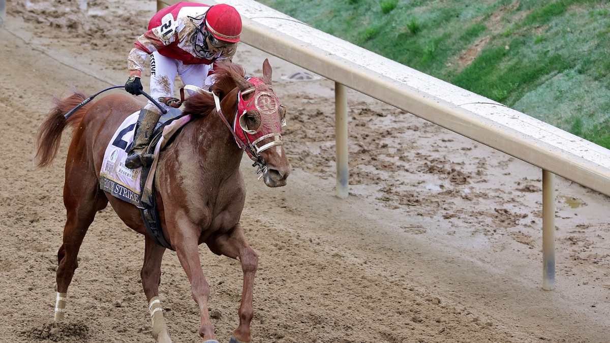 Rich Strike Resumes Training In Preparation For Belmont Stakes
