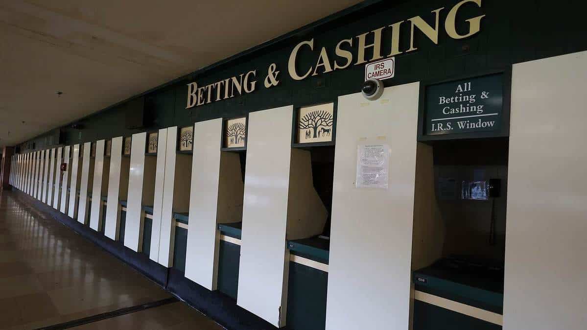 Belmont Stakes Total Betting Handle Drops 16.5 Percent From 2021