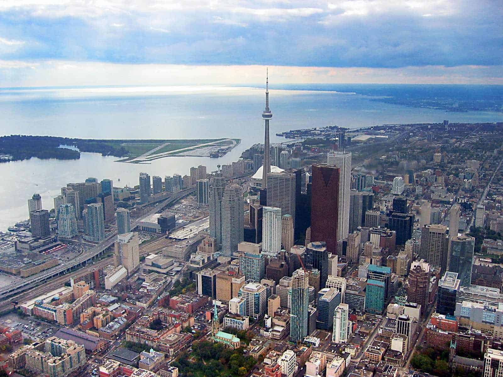 Ontario Regulators Fine BetMGM, PointsBet for Bonus Advertisement Infractions