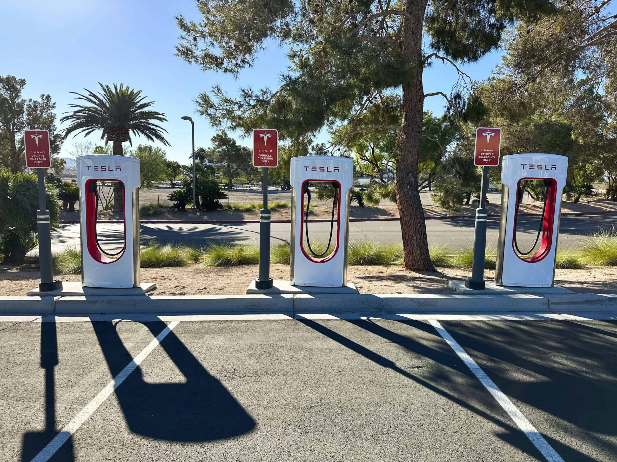 Huge Tesla Supercharger Station Now Open At M Resort Spa Casino In Las Vegas