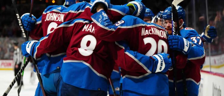 Stars and Avs Look to Duke it Out for Central Division Title