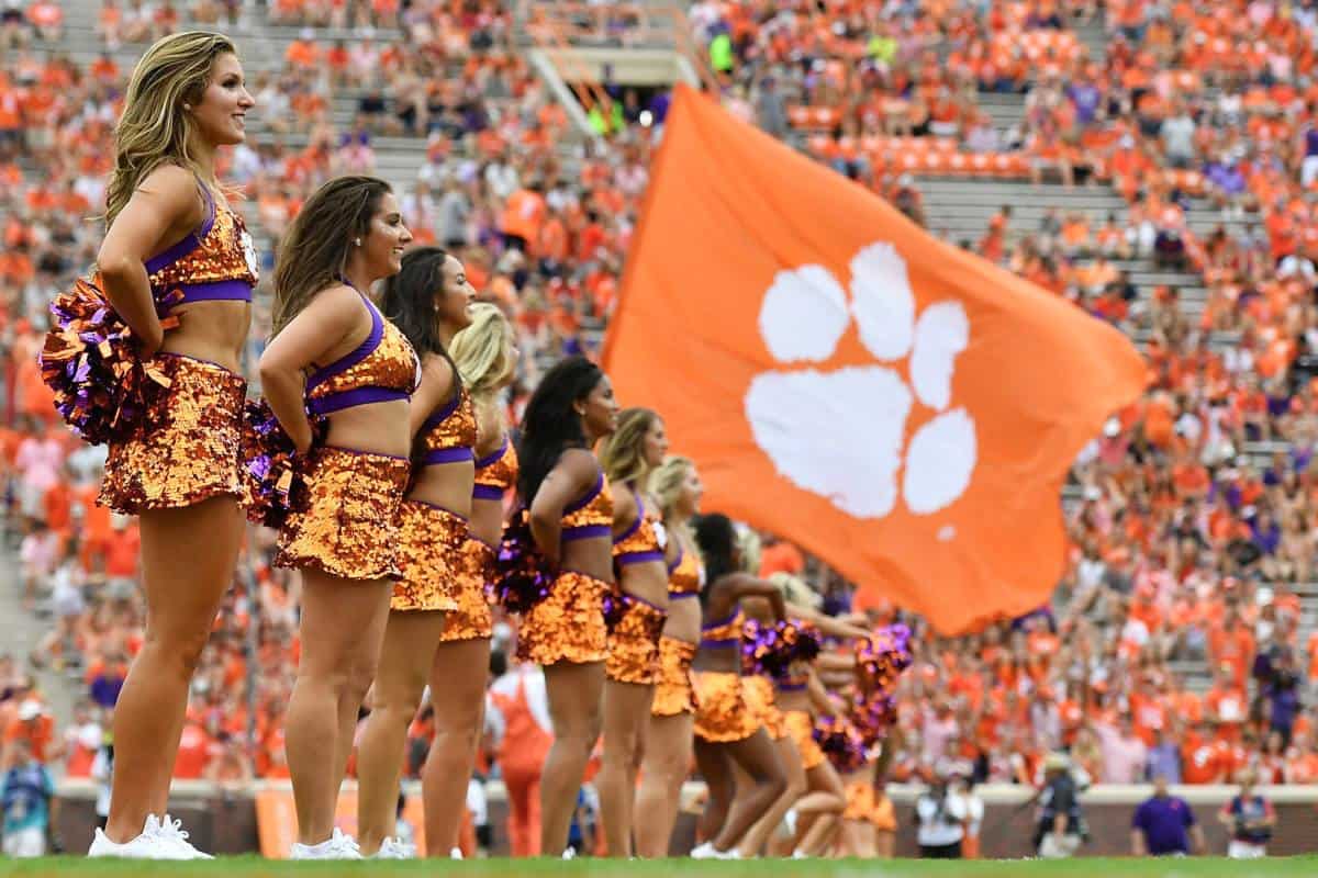 Week 10 College Football: Odds, Picks Against The Spread