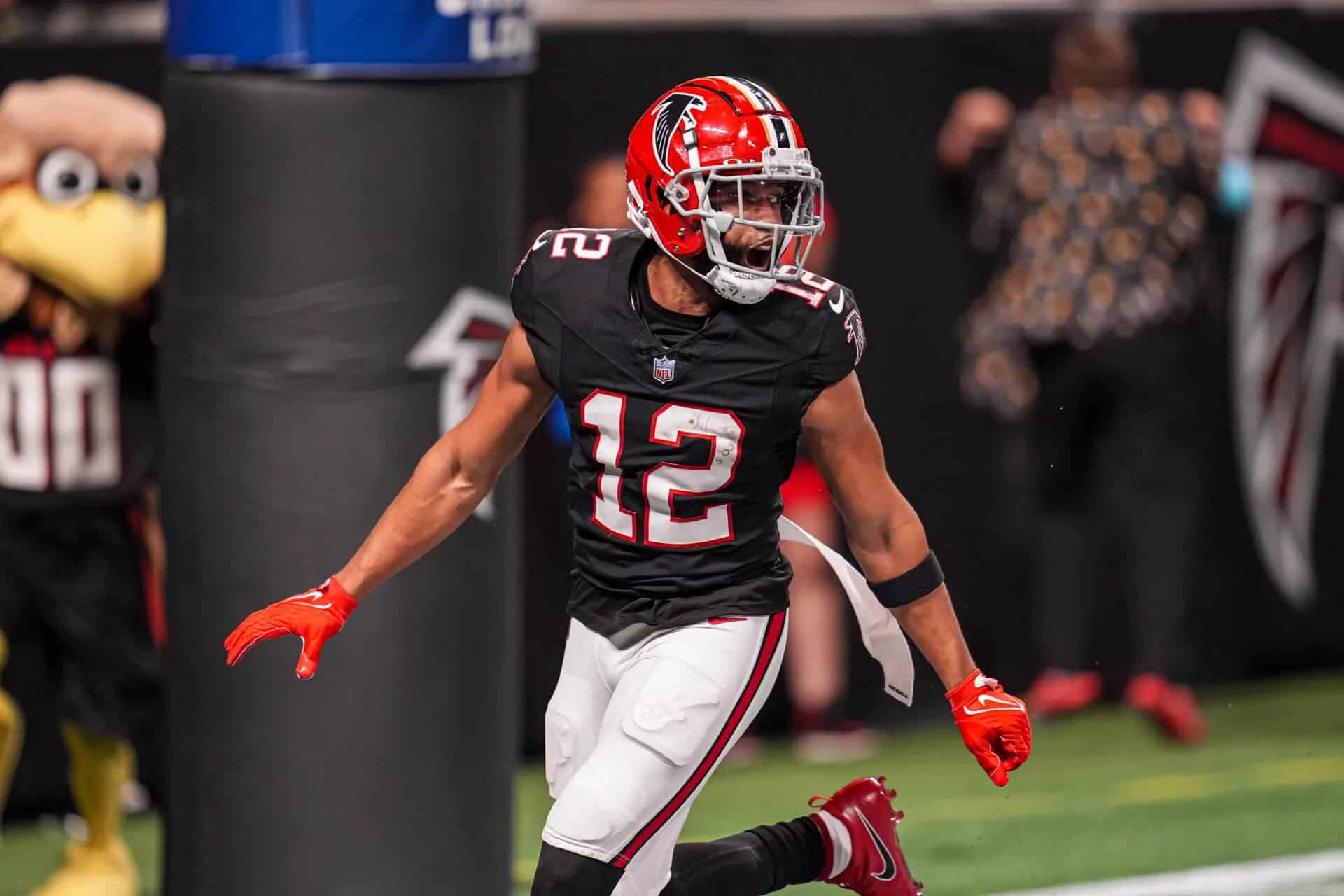 Falcons Face Must Win at Home vs Panthers: Odds, Prediction, Trends