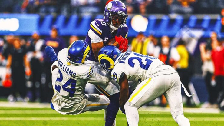 Vikings Slight Favorites on the Road vs Rams For MNF: Odds, Predictions