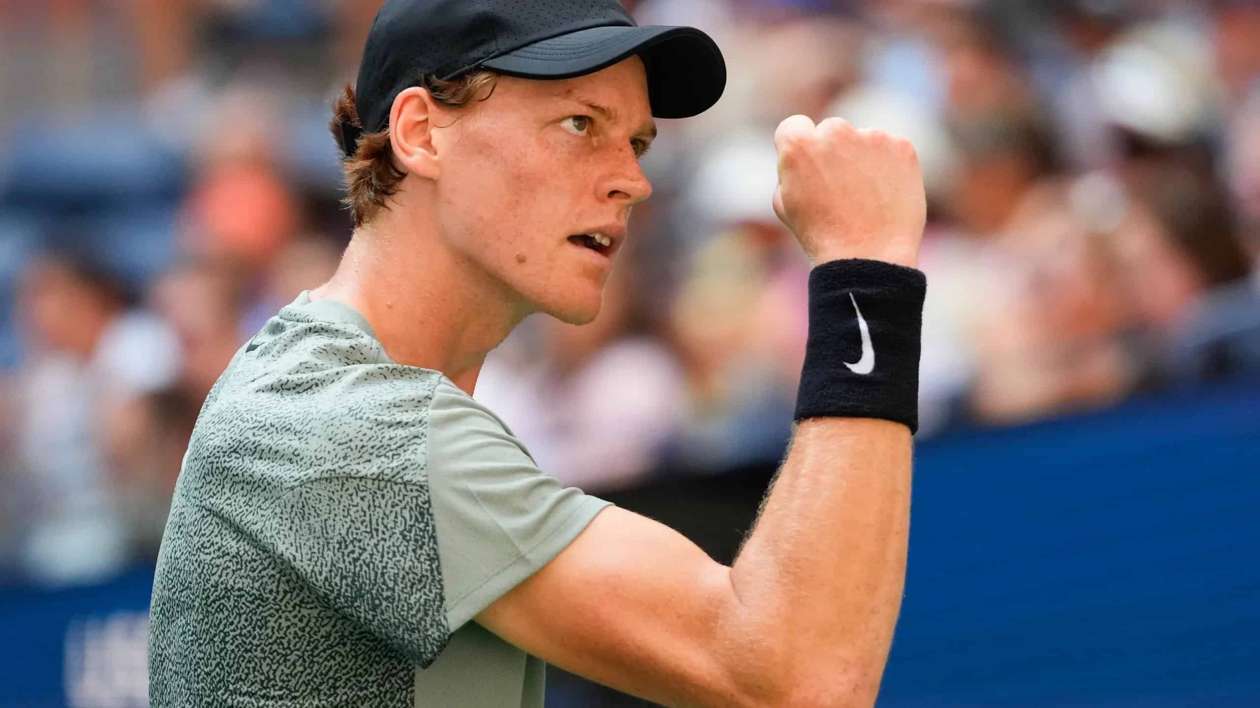Australian Open Odds: Sinner Favored in Men’s Draw